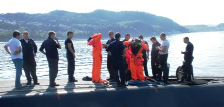 Dry run on submarine casing